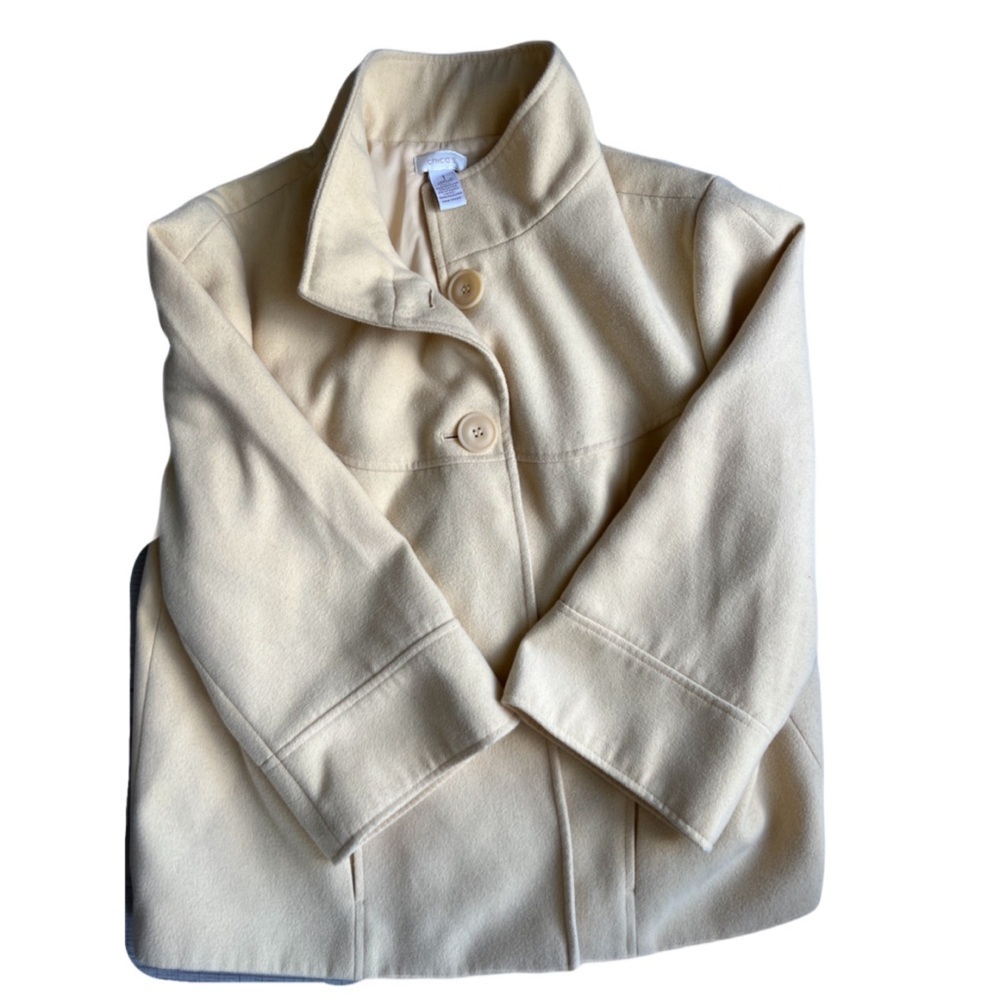 Chico’s Women Pale Yellow Felt 3/4 Sleeve Swing Jacket size 1 - Picture 3 of 4
